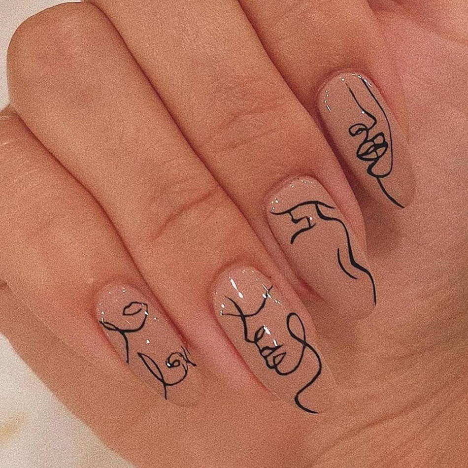 Nude Graffiti Press on Nails with Designs,Acrylic Nails Press on,Stick on  Nails for Women,Artificial Glue on Nails,Short Oval Fake Nails for Nails  Art