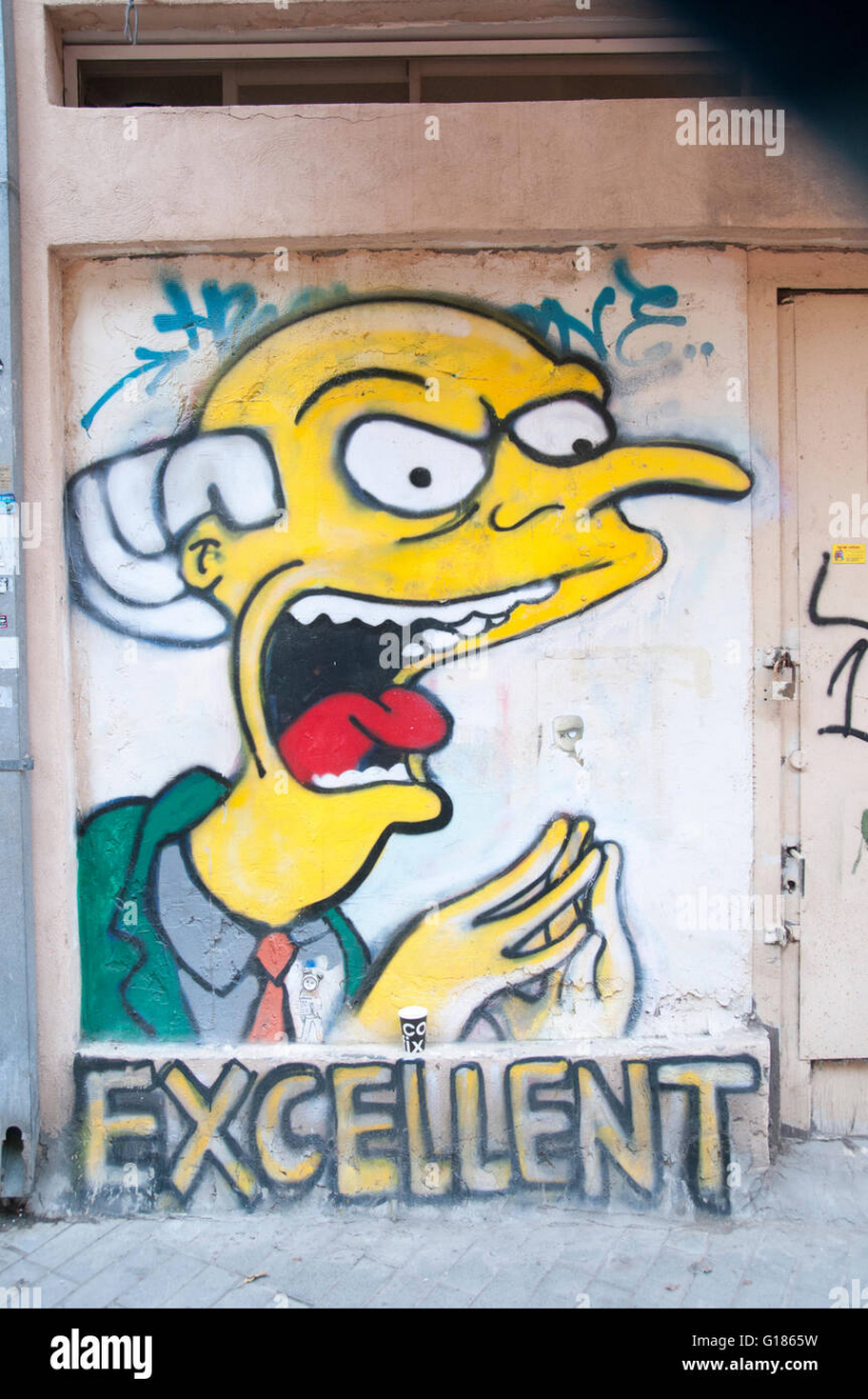 Simpsons graffiti hi-res stock photography and images - Alamy