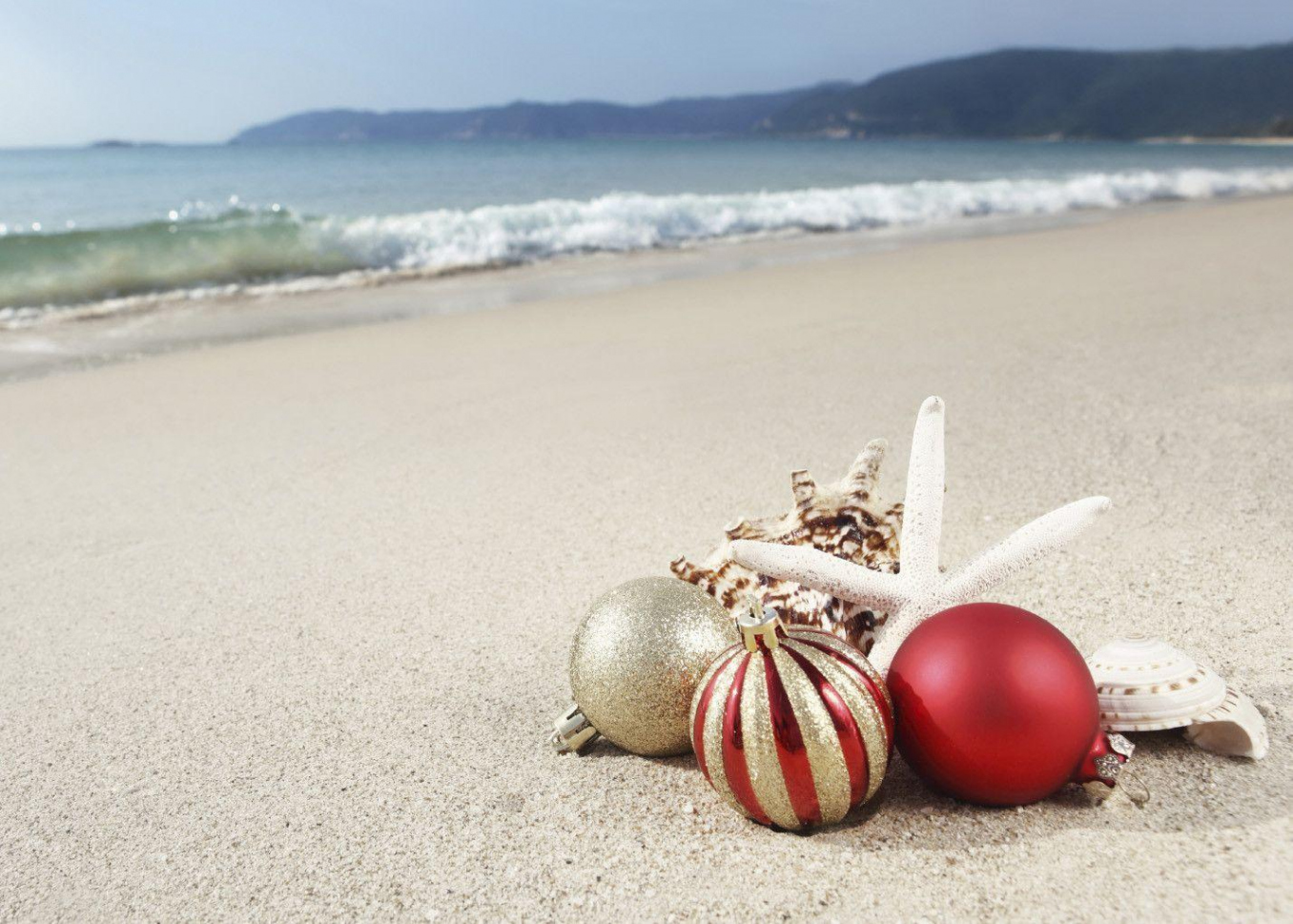 Christmas Beach Wallpapers - Wallpaper Cave