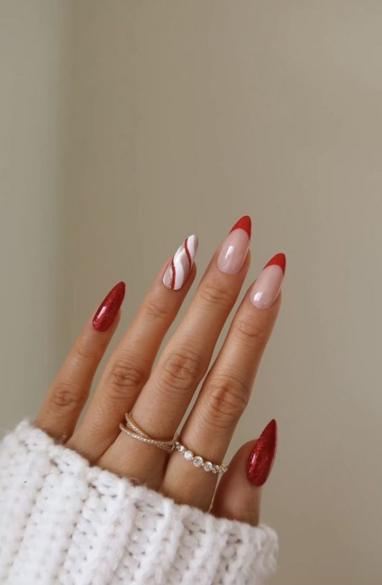 + Christmas Nail Art Designs for Short and Medium Nails - Bellatory