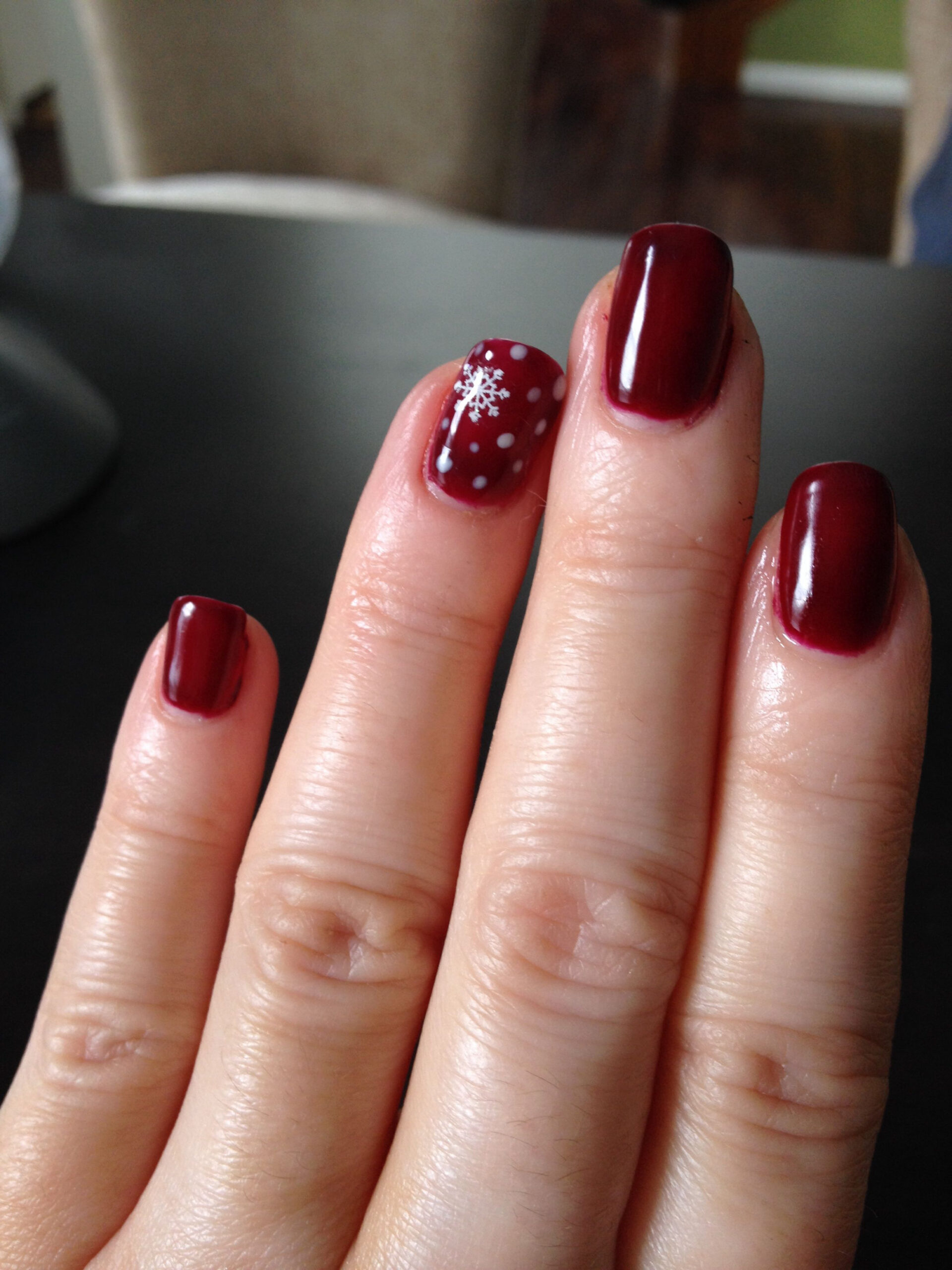 Christmas nails-shellac-nail art