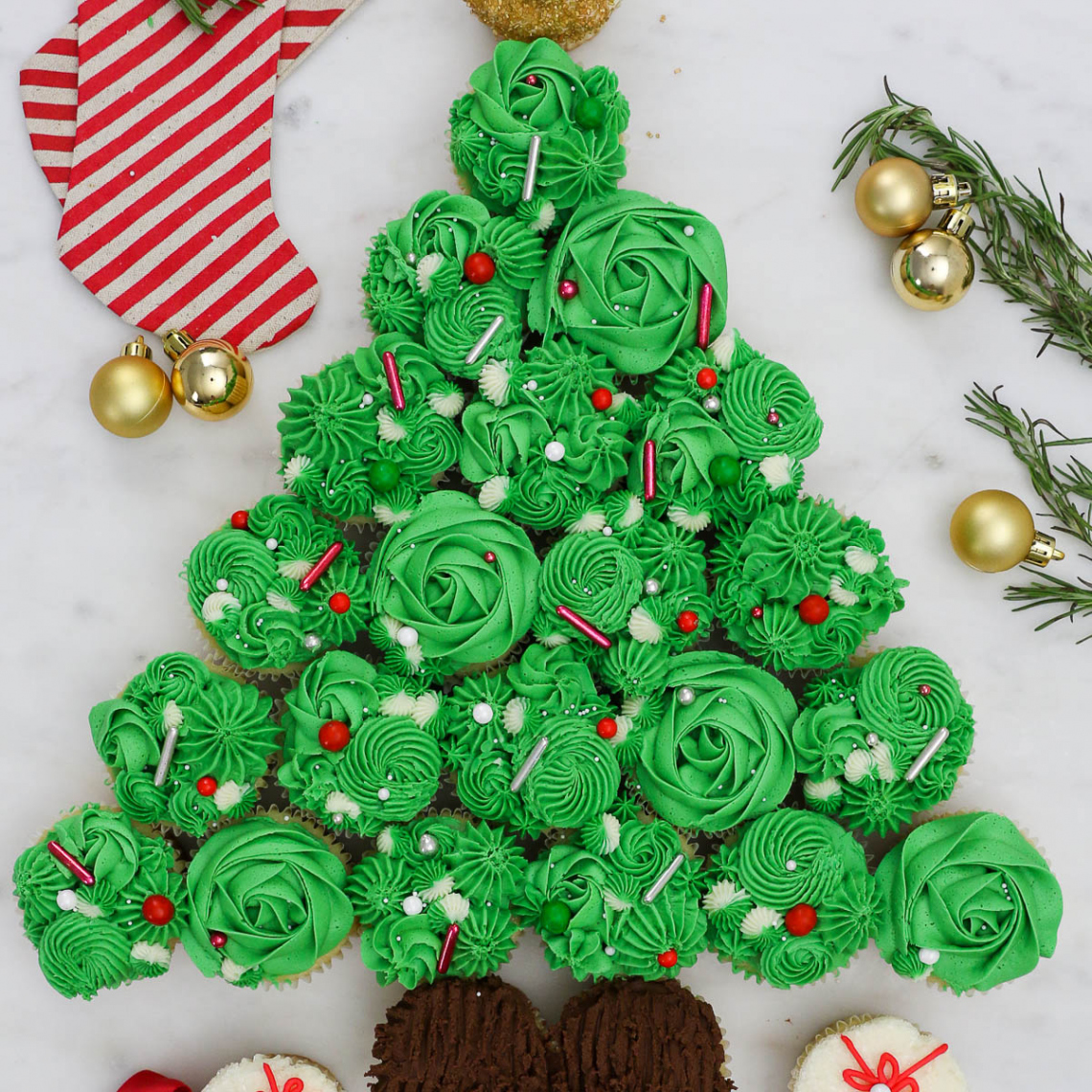 Christmas Tree Cake