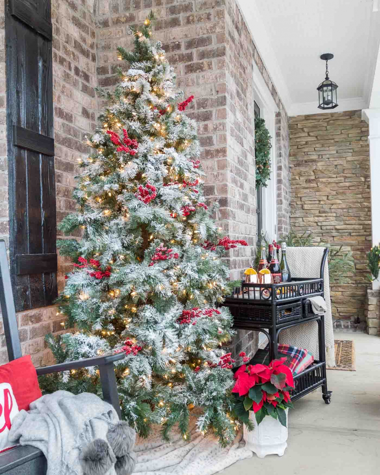 Christmas Tree Themes and Christmas Decoration Color Ideas