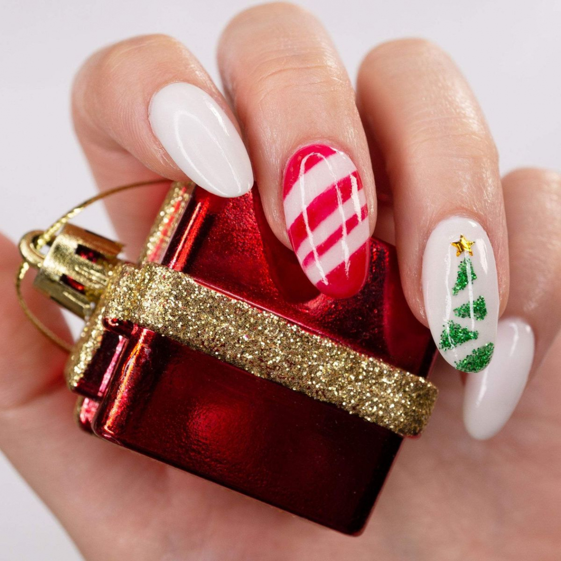 Dip Into The Holidays With Christmas Nails  DipWell