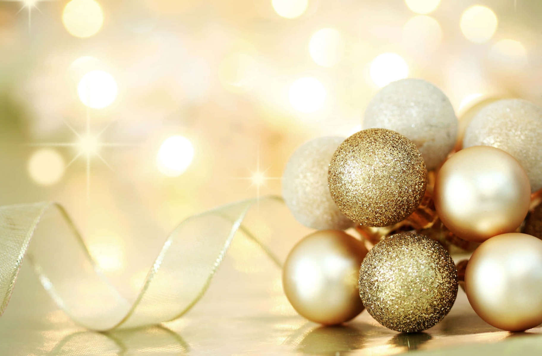 +] Gold Christmas Wallpapers  Wallpapers