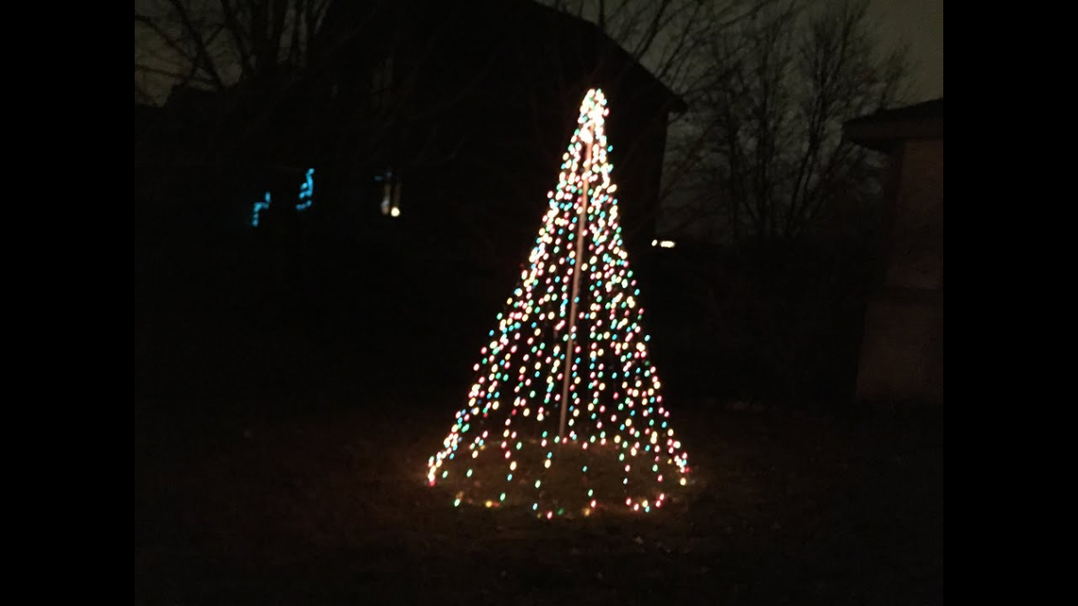 How to Make a Christmas Tree out of Christmas Lights