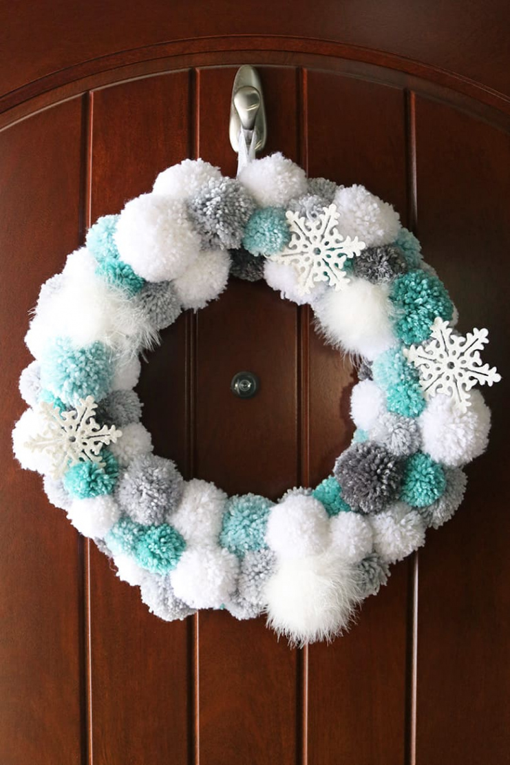 How to Make a Winter Pom Pom Wreath - Aubree Originals