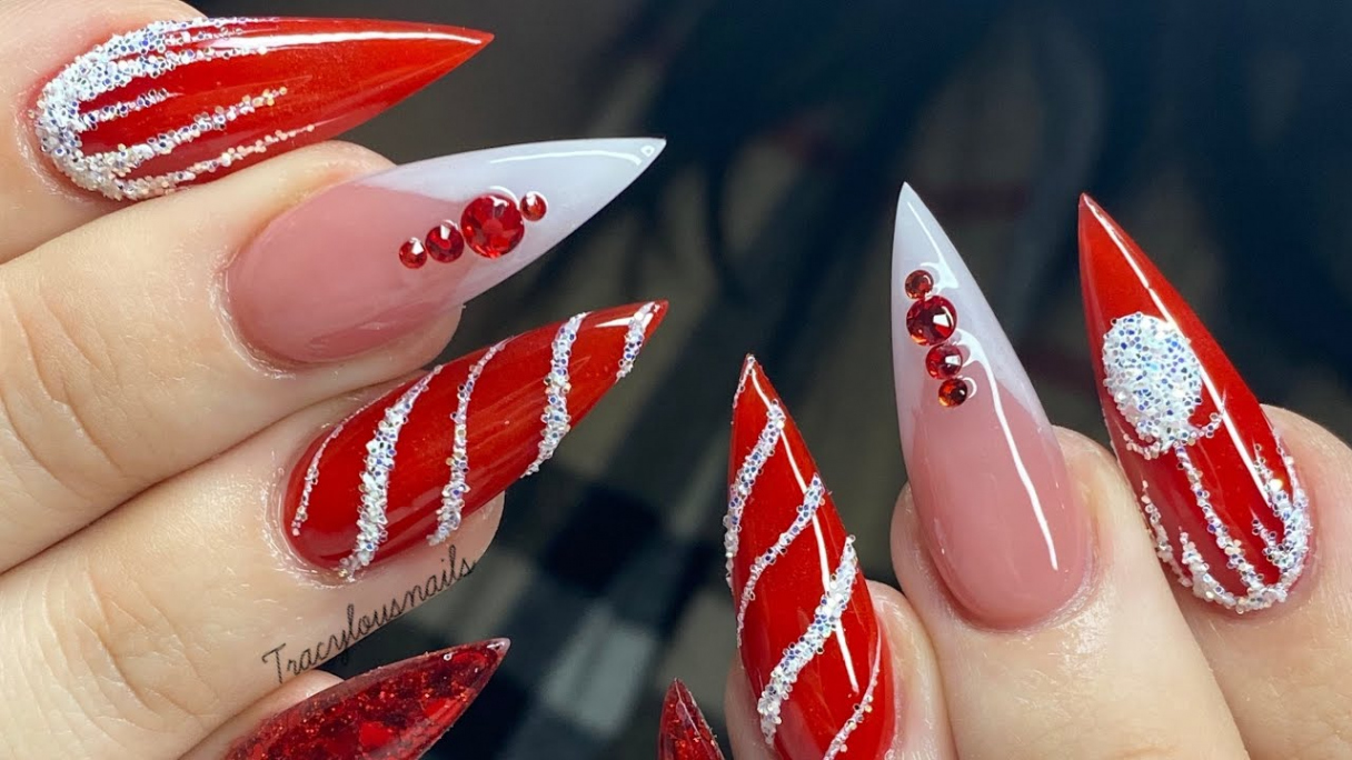 Stiletto Nails - Christmas style - Nail art & sugaring