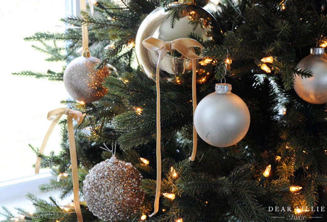 Velvet Ribbon Bows on Christmas Tree - Dear Lillie Studio